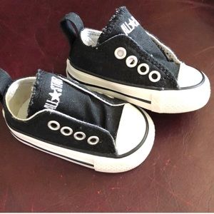 Toddler Converse. Slip on with Velcro